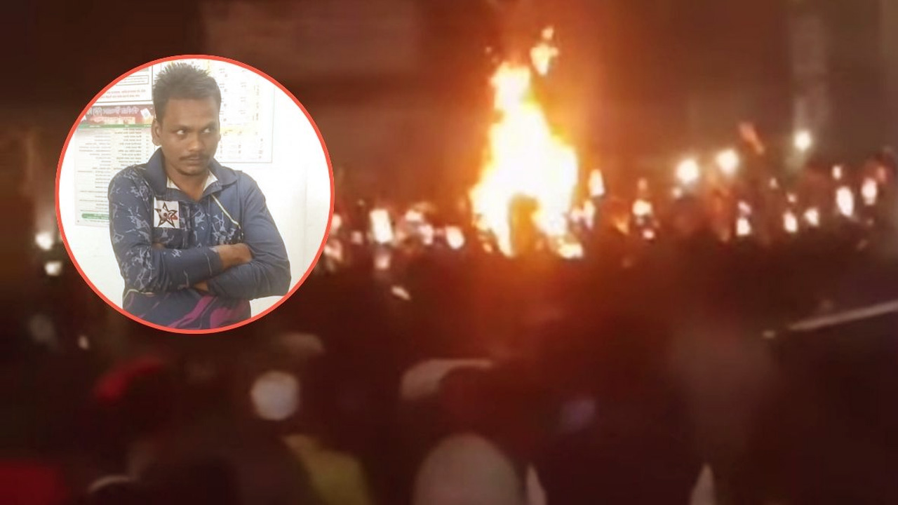 গত বৃহস্পতিবার রাতে দিপু চন্দ্র দাসকে হত্যার পর মরদেহ পোড়ানো হয়।   ছবি- রূপালী বাংলাদেশ