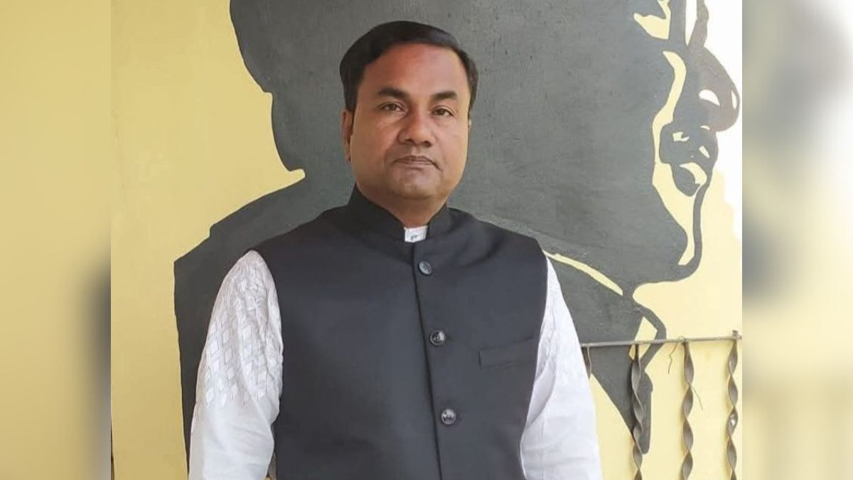 অ্যাডভোকেট আবু হাসনাত বাবু। ছবি- রূপালী বাংলাদেশ