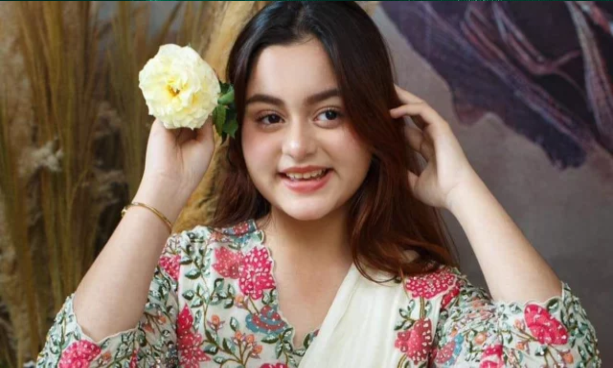 অভিনেত্রী সিমরিন লুবাবা। ছবি : সংগৃহীত