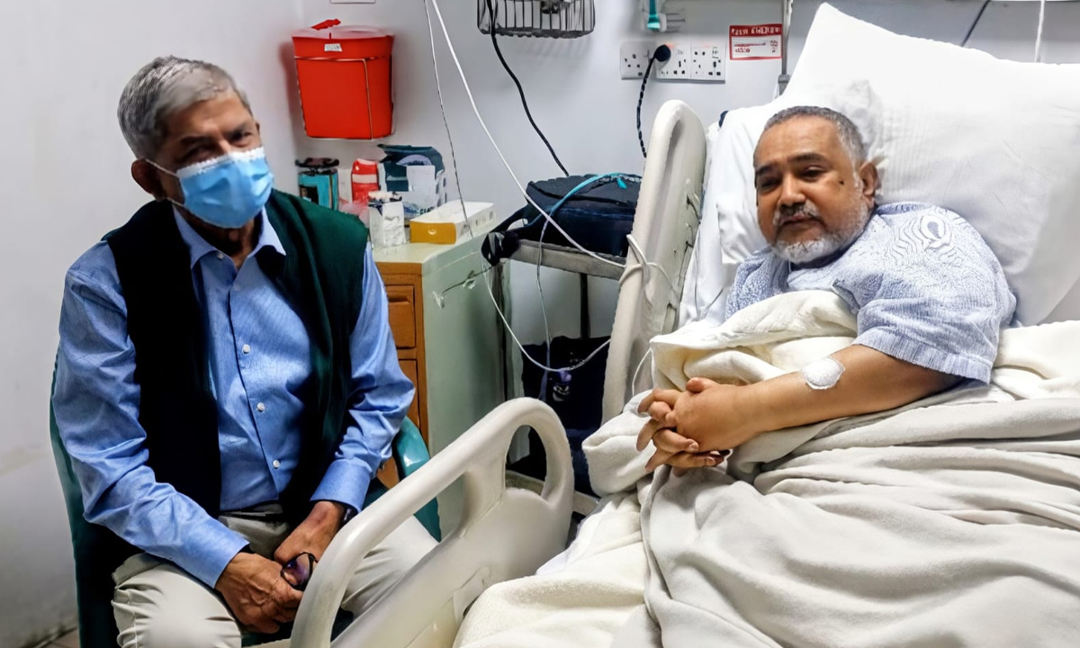 মির্জা ফখরুল ইসলাম আলমগীর ও ডা. সৈয়দ আব্দুল্লাহ মো. তাহের। ছবি- সংগৃহীত