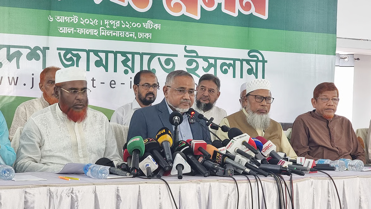 কথা বলেন জামায়াতের নায়েবে আমির সৈয়দ আব্দুল্লাহ তাহের। ছবি- সংগৃহীত