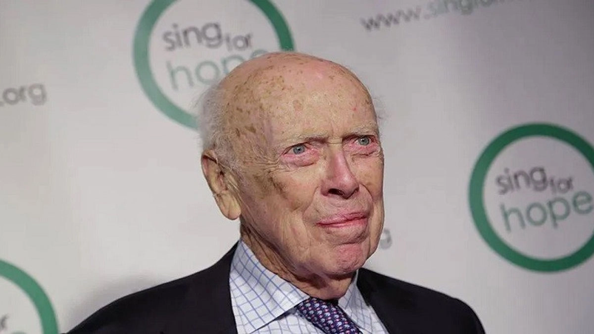 নোবেলজয়ী মার্কিন বিজ্ঞানী জেমস ওয়াটসন।