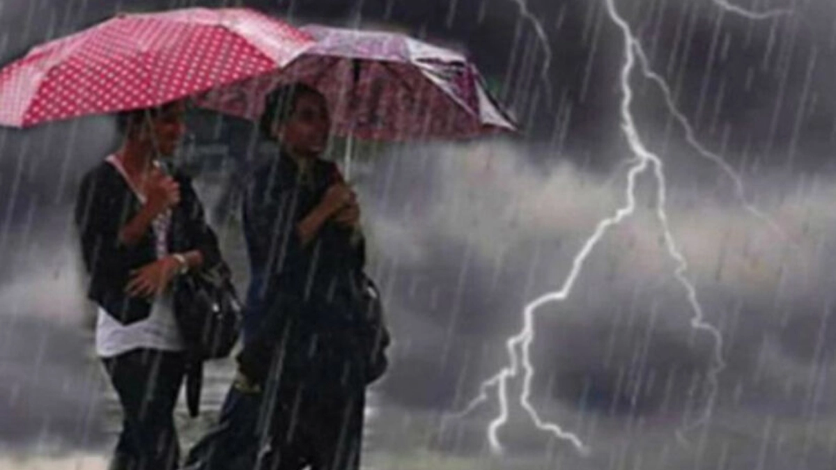 ঝড়-বৃষ্টি। ছবি : সংগৃহীত
