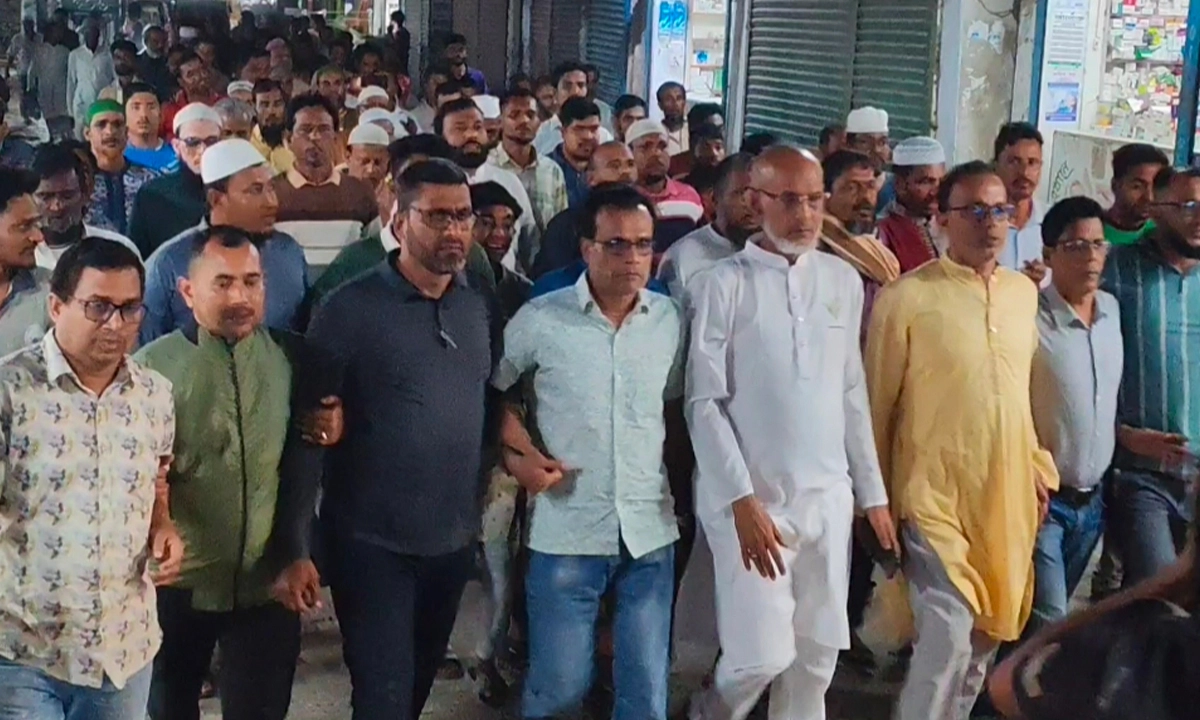 ইন্দুরকানী উপজেলার নাম পরিবর্তন হলে আনন্দ মিছিল করে উপজেলা বিএনপি। ছবি- রূপালী বাংলাদেশ