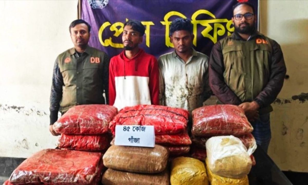 উদ্ধারকৃত গাঁজা। ছবি- রূপালী বাংলাদেশ
