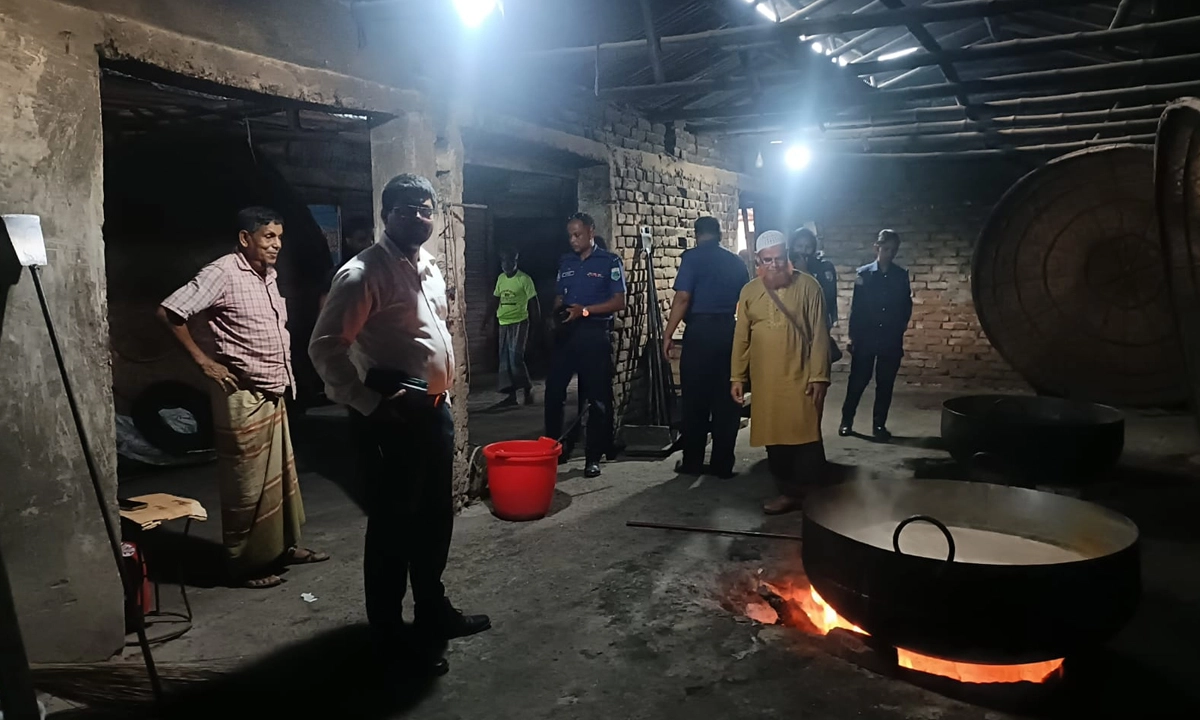 ছবি : রূপালী বাংলাদেশ