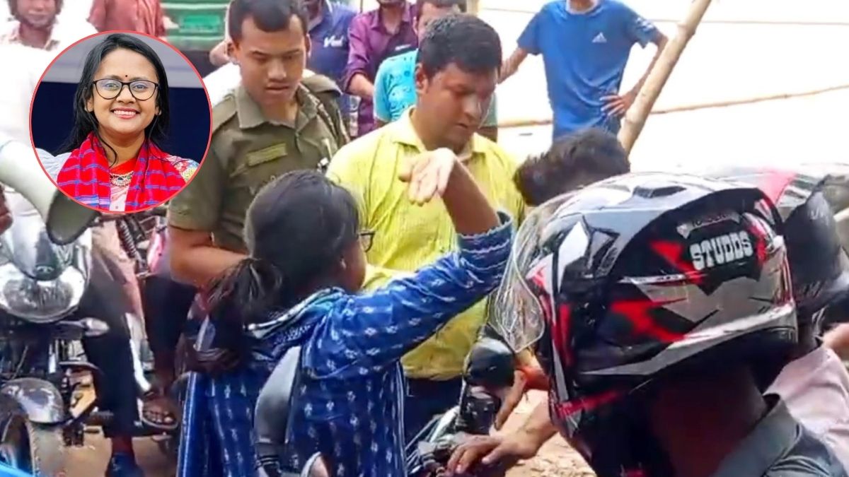 যুবককে থাপ্পড় দিচ্ছেন ইউএনও শামীমা আক্তার। ছবি : রূপালী বাংলাদেশ