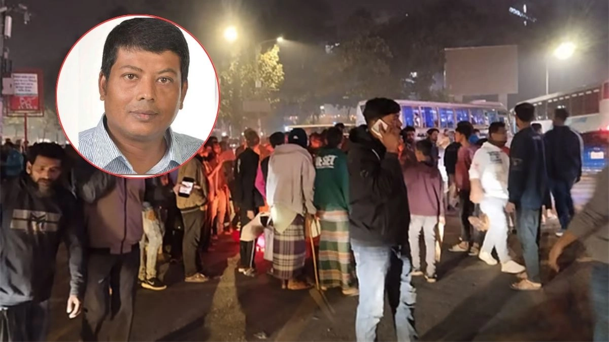 কারওয়ান বাজার মোড় অবরোধ। ছবি : সংগৃহীত