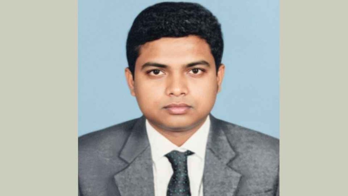 অভিযুক্ত ব্যাংক কর্মকর্কতা খালেদ সাইফুল্লাহ