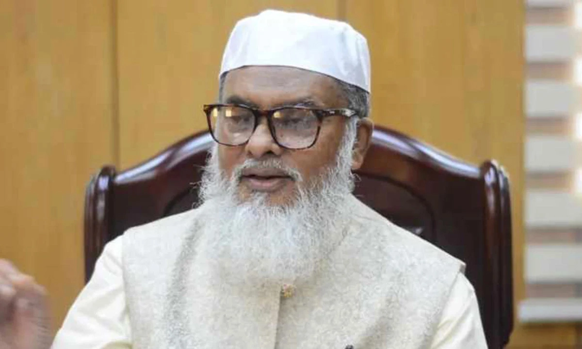 অন্তর্বর্তী সরকারের ধর্মবিষয়ক সাবেক উপদেষ্টা আ ফ ম খালিদ হোসেন। ছবি : সংগৃহীত