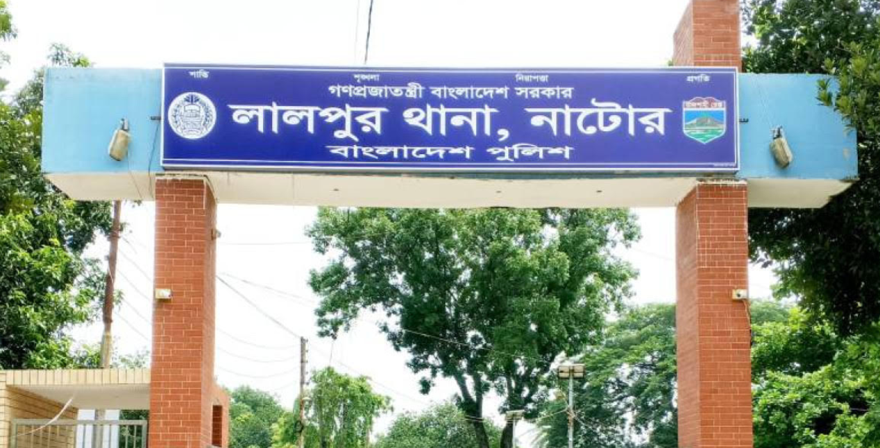 নাটোরে মাদকবিরোধী অভিযানে র‍্যাবের ওপর হামলা, আহত ৫