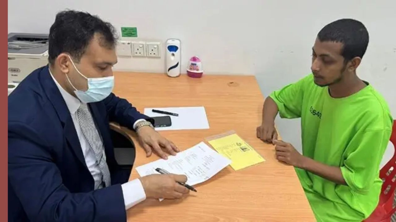 সরকারি খরচে দেশে ফিরলেন ৭২ বাংলাদেশি