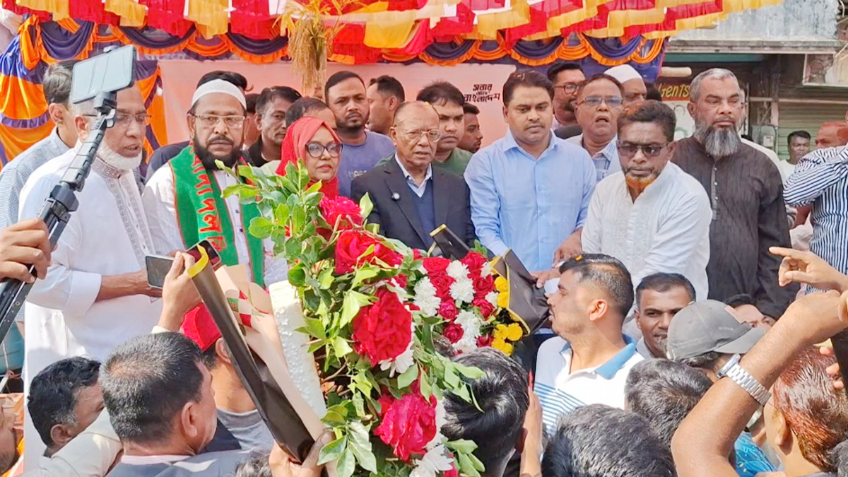 বিএনপির ভাইস চেয়ারম্যান আব্দুল আউয়াল মিন্টু। ছবি- রূপালী বাংলাদেশ