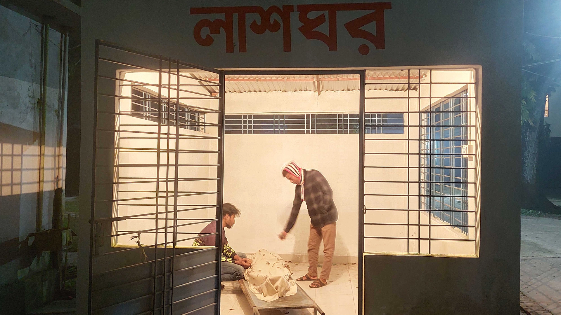 ঝিনাইদহের মোটরসাইকেলের মুখোমুখি সংঘর্ষে যুবক নিহত