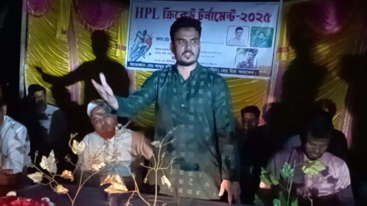 বক্তব্য দেন ঠাকুরগাঁও-২ আসনের এবি পার্টি মনোনীত সংসদ সদস্য প্রার্থী মো. নাহিদ রানা। ছবি- রূপালী বাংলাদেশ। ছবি- রূপালী বাংলাদেশ