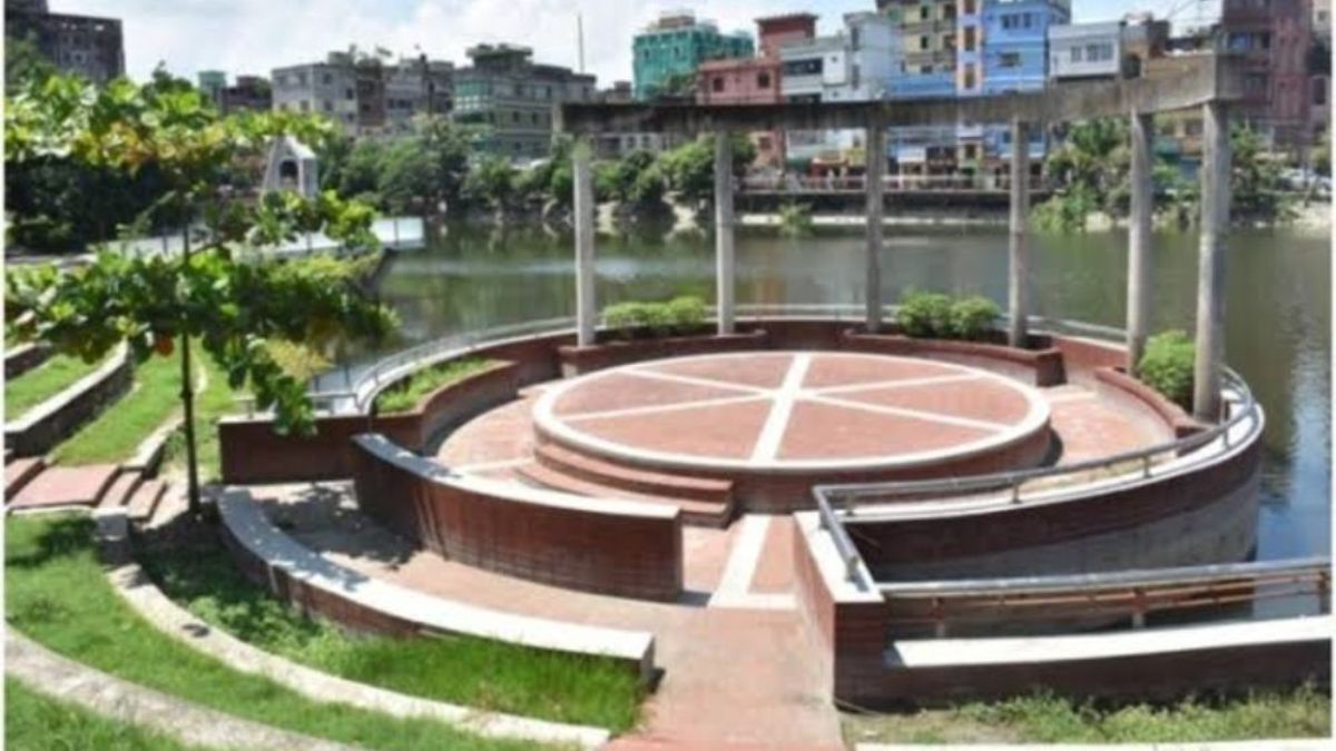 নারায়ণগঞ্জে সিটি পার্কে মিলল মৎস্যজীবীর মরদেহ