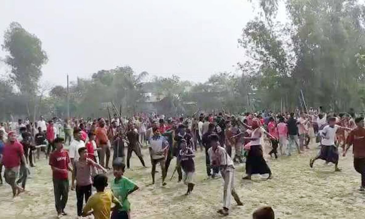 ব্রাহ্মণবাড়িয়ার নাসিরনগরে দু’পক্ষের সংঘর্ষ। ছবি : সংগৃহীত