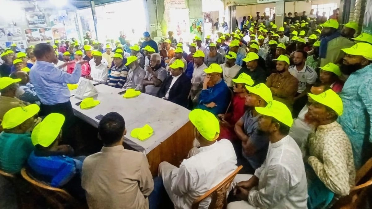 বক্তব্য দেন বিএনপির জাতীয় নির্বাহী কমিটির সহসাংগঠনিক সম্পাদক আবু ওয়াহাব আকন্দ ওয়াহিদ। ছবি- রূপালী বাংলাদেশ