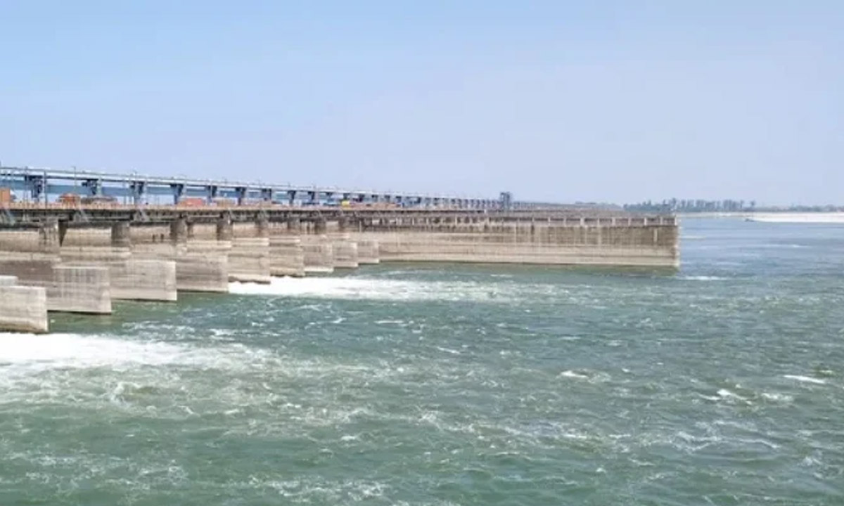 একনেক বৈঠকে পদ্মা ব্যারাজসহ ১৬টি প্রকল্পের অনুমোদন দেয়া হয়। ছবি : সংগৃহীত