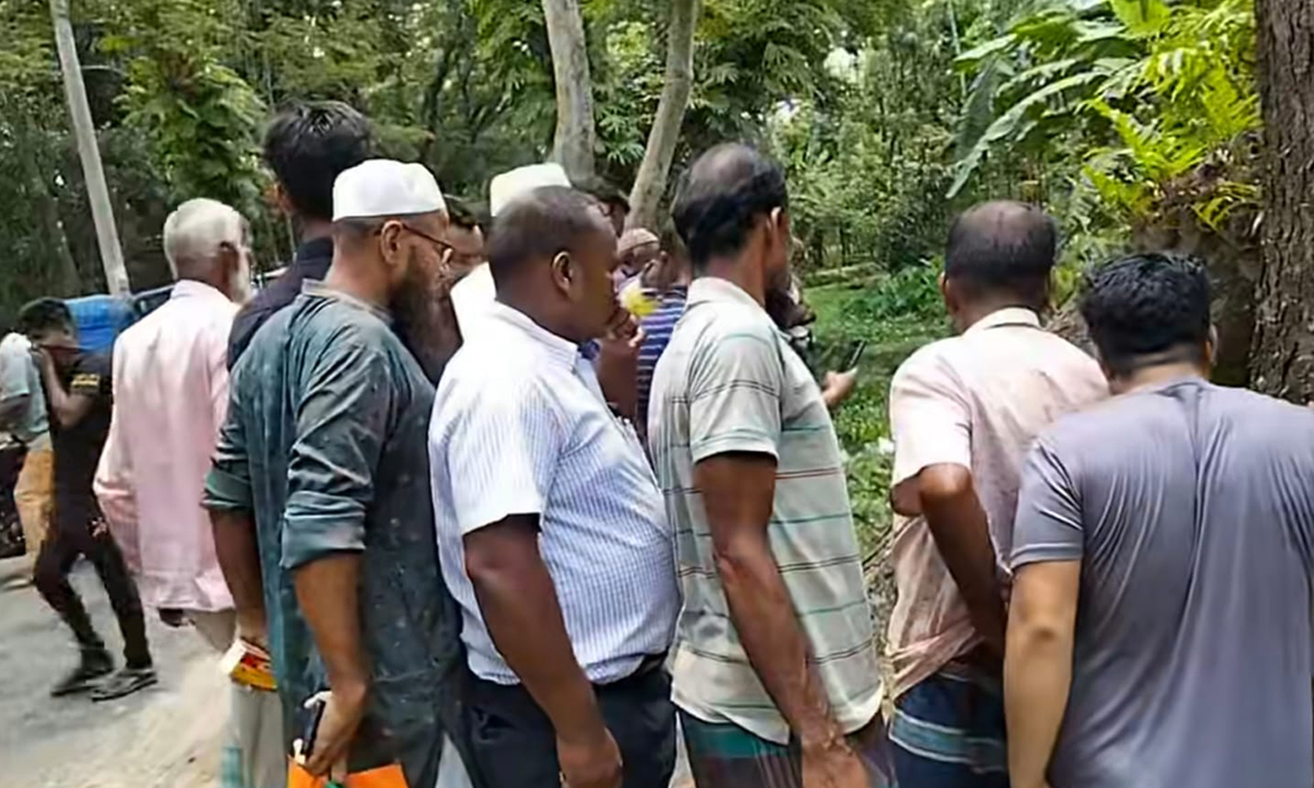 পিরোজপুরে যুবকের অর্ধগলিত লাশ উদ্ধার