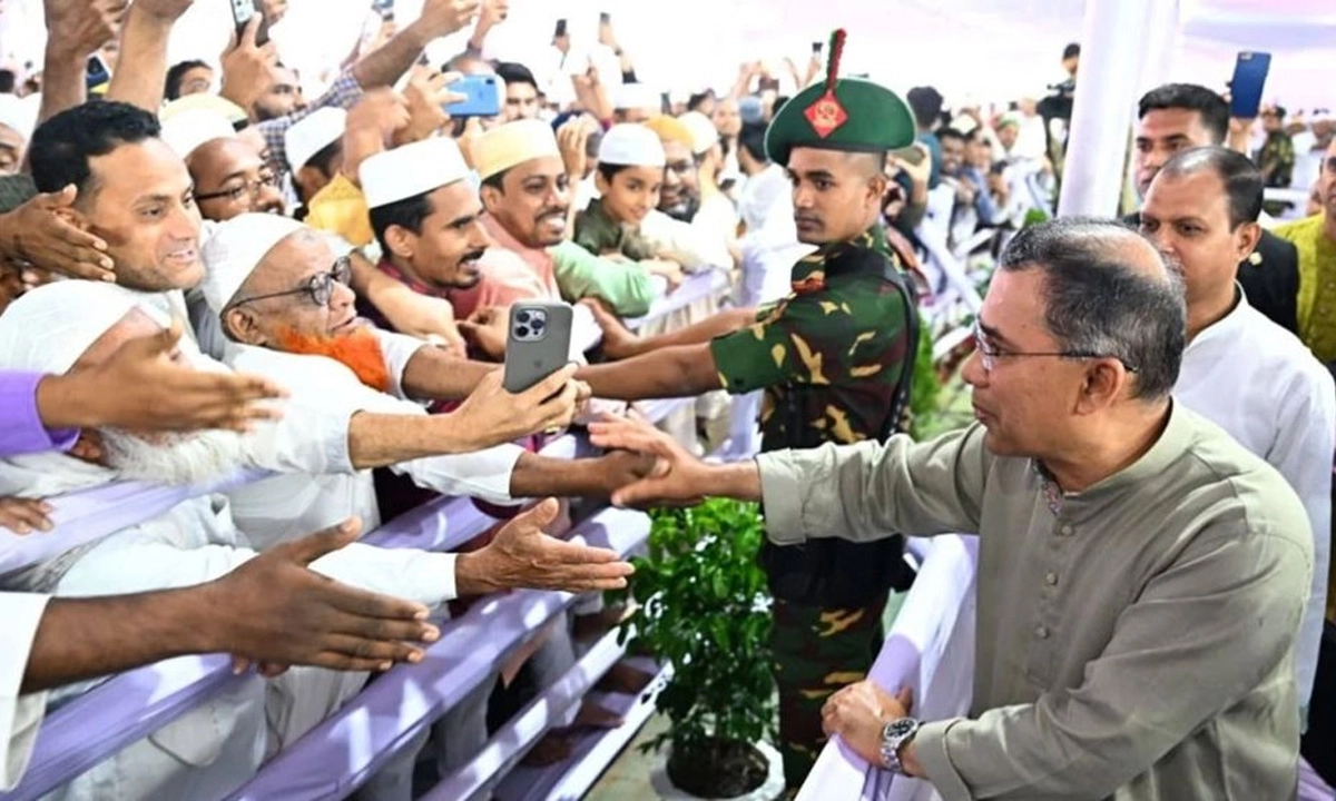 প্রধানমন্ত্রীর শুভেচ্ছা বিনিময়। ছবি : সংগৃহীত