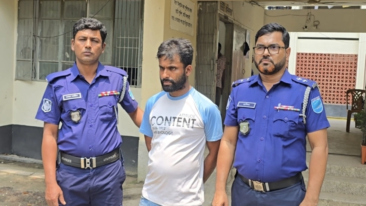 ছবি : রূপালী বাংলাদেশ