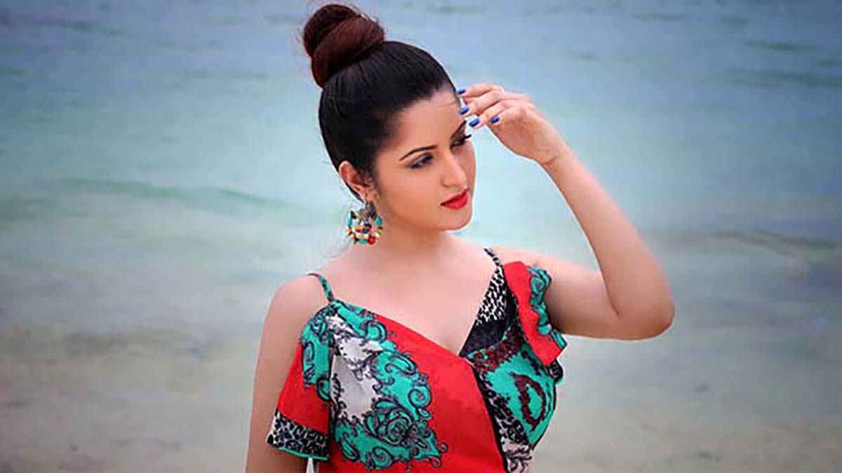 পরীমণি । ছবি : সংগৃহীত