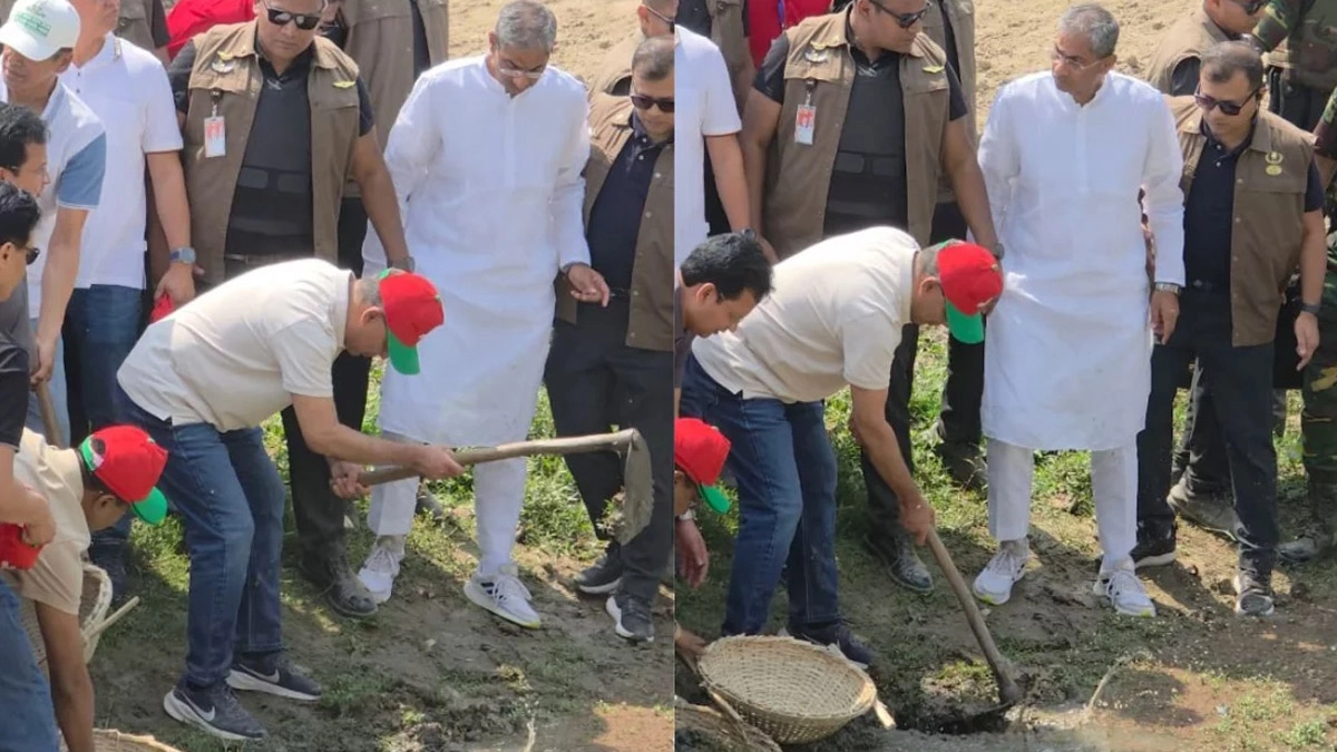 দিনাজপুরের কাহারোলে খাল খনন কর্মসূচির উদ্বোধন করলেন প্রধানমন্ত্রী ।  ছবি : সংগৃহীত