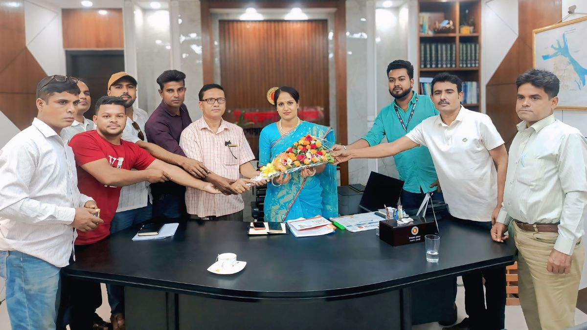 গোয়ালন্দে নবাগত ইউএনও’র সঙ্গে সাংবাদিকদের মতবিনিময়