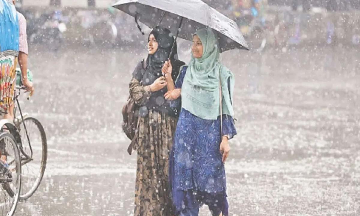বৃষ্টির দিন। ছবি : সংগৃহীত