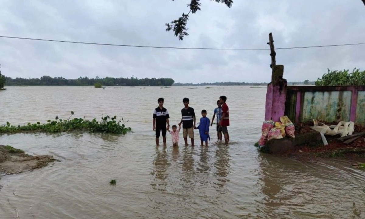 ছবি : রূপালী বাংলাদেশ