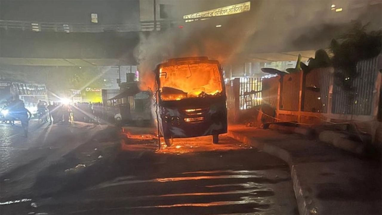 রামপুরায় ভিক্টর ক্লাসিকে আগুন