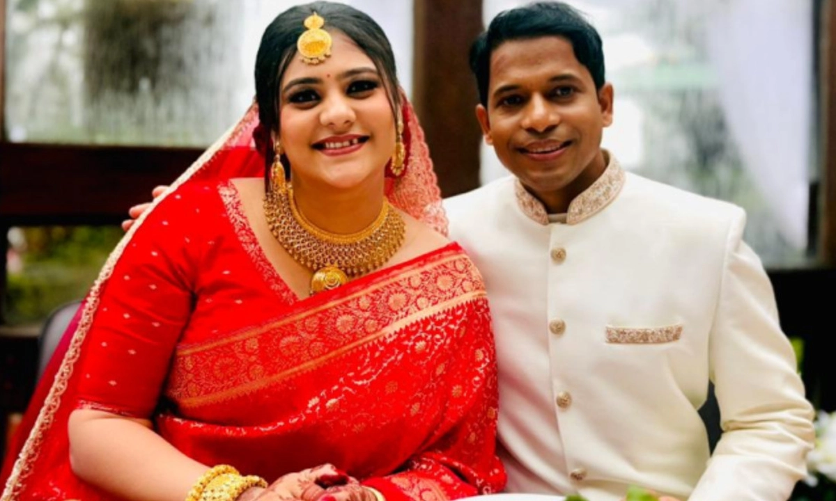 দীপ্তি চৌধুরী ও তার স্বামী মুশতাক ইবনে আইয়ুব। ছবি : সংগৃহীত