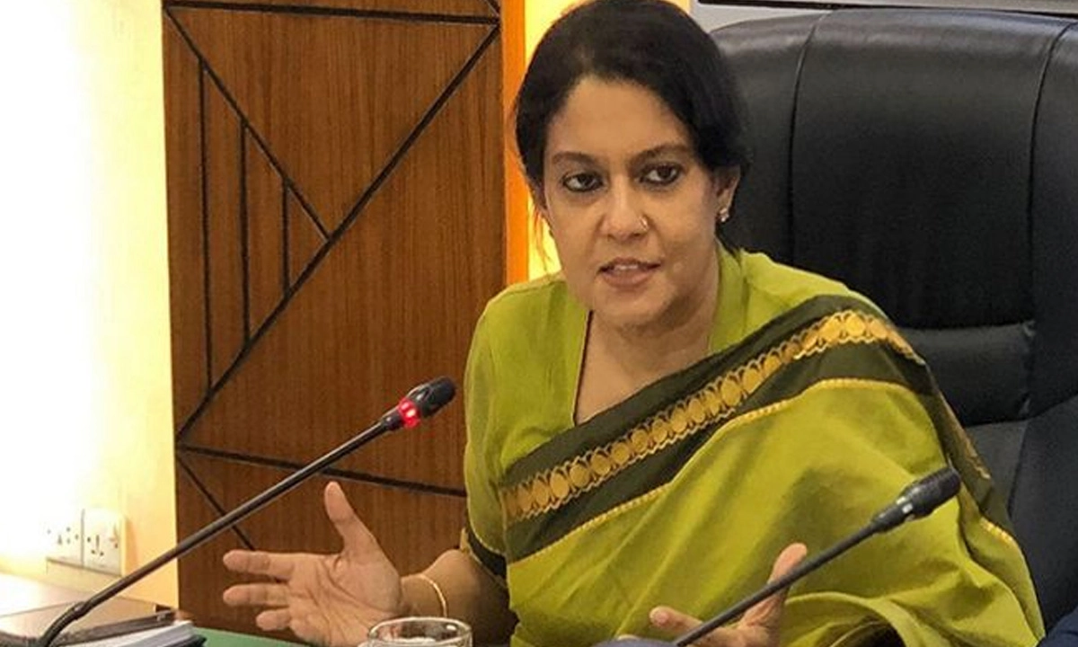 পানি সম্পদ এবং পরিবেশ, বন ও জলবায়ু পরিবর্তন উপদেষ্টা সৈয়দা রিজওয়ানা হাসান।        ছবি- সংগৃহীত