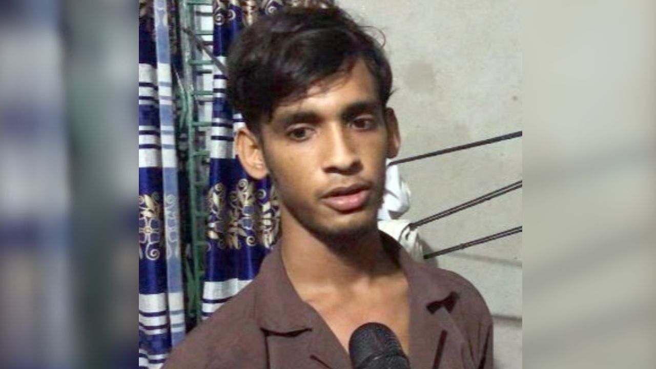 আটক রবিন সরদার। ছবি- সংগৃহীত