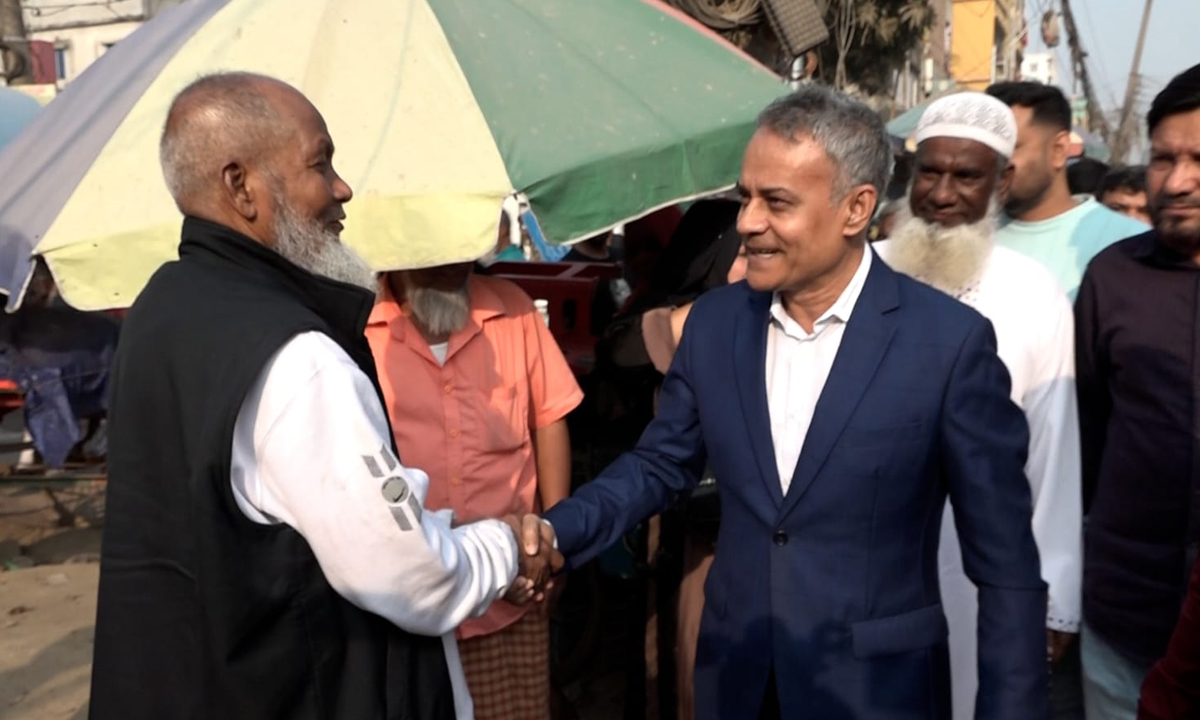 ঢাকা-১০ আসনের বিএনপি প্রার্থী শেখ রবিউল আলম। ছবি- সংগৃহীত