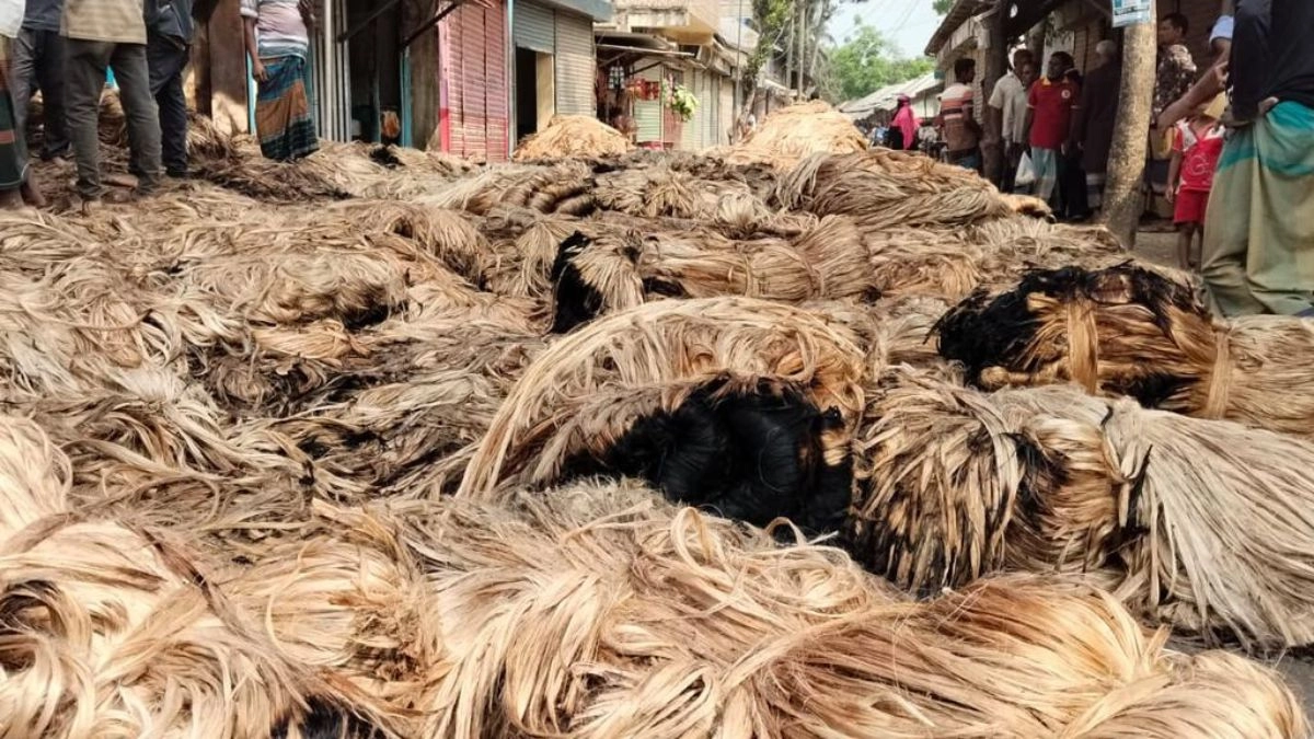 ছবি : রূপালী বাংলাদেশ