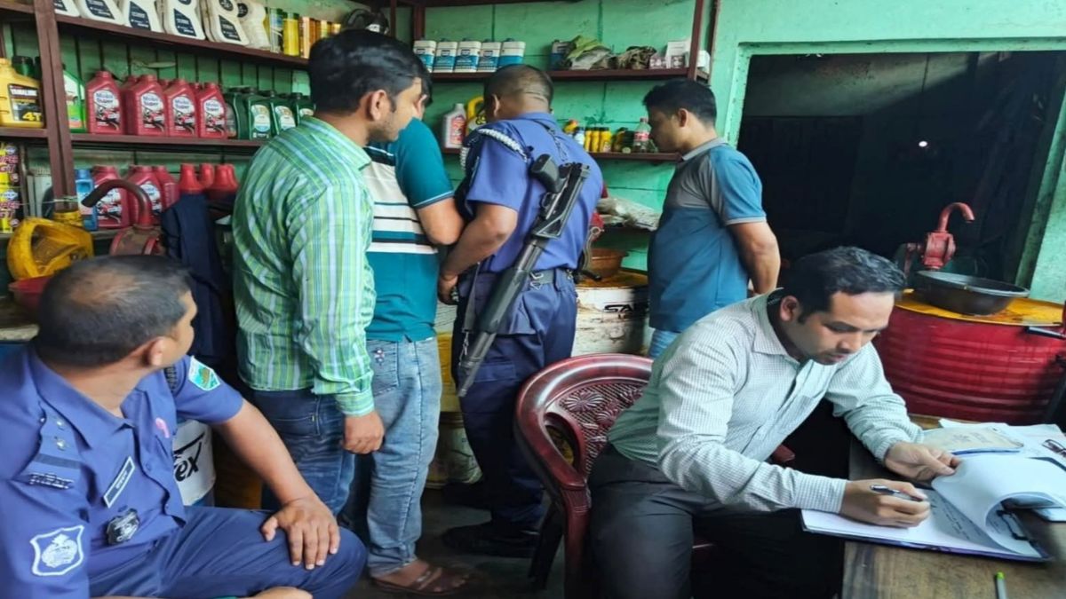 ছবি : রূপালী বাংলাদেশ