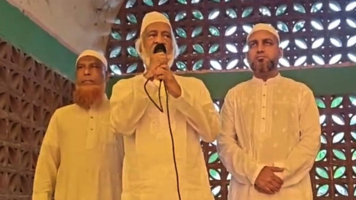 বক্তব্য দেন নরসিংদী-২ (পলাশ) আসনের সংসদ সদস্য ড. আব্দুল মঈন খান। ছবি : রূপালী বাংলাদেশ