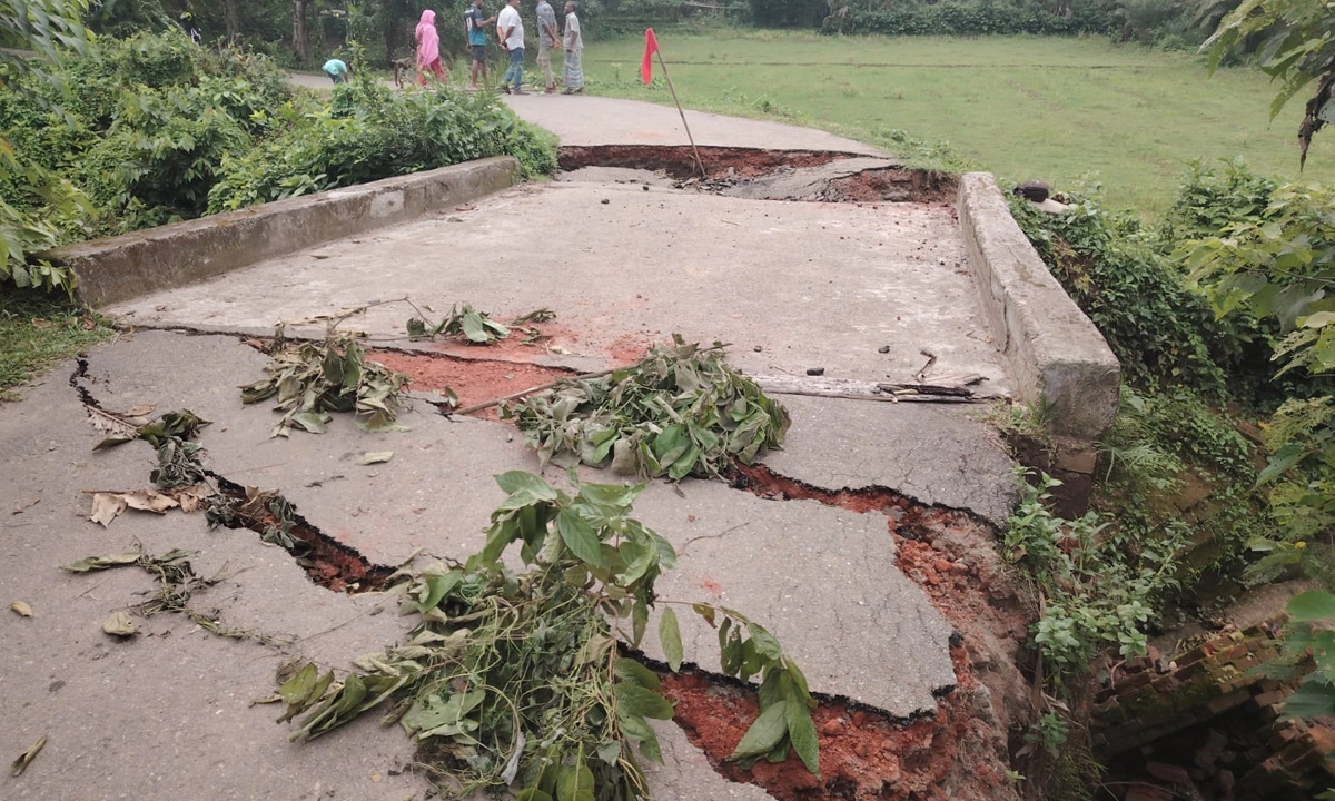 ছবি : রূপালী বাংলাদেশ