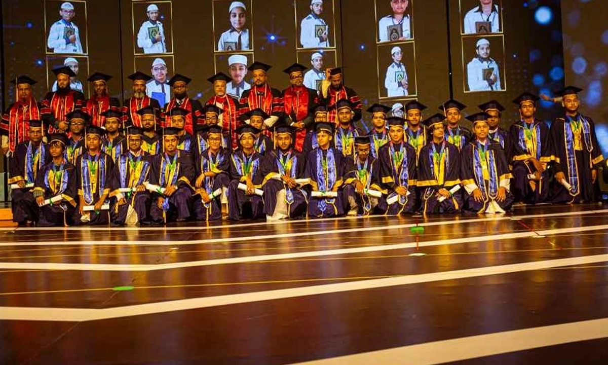 ছবি : রূপালী বাংলাদেশ