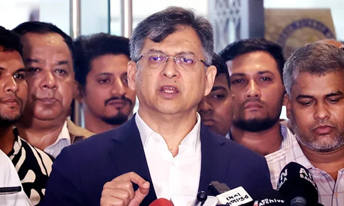 কথা বলছেন বিএনপির স্থায়ী কমিটির সদস্য সালাহউদ্দিন আহমদ। ছবি- সংগৃহীত