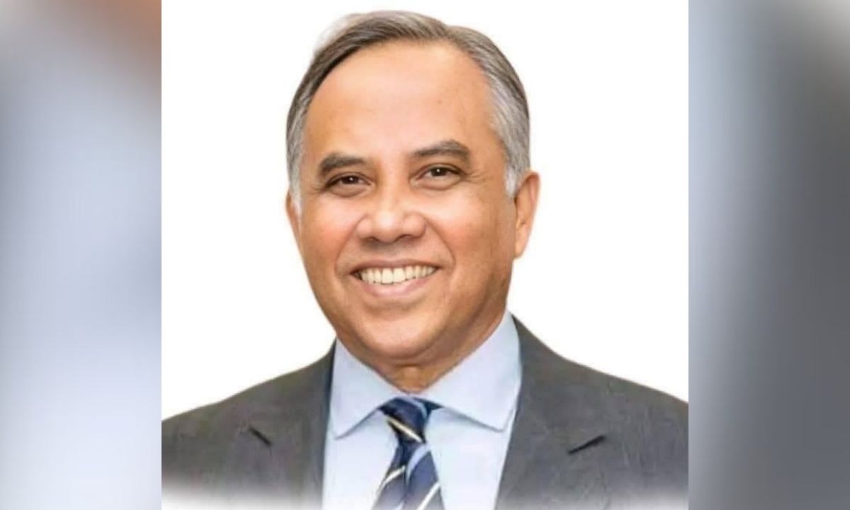 বিএনপির প্রার্থী সরওয়ার জামাল নিজাম।