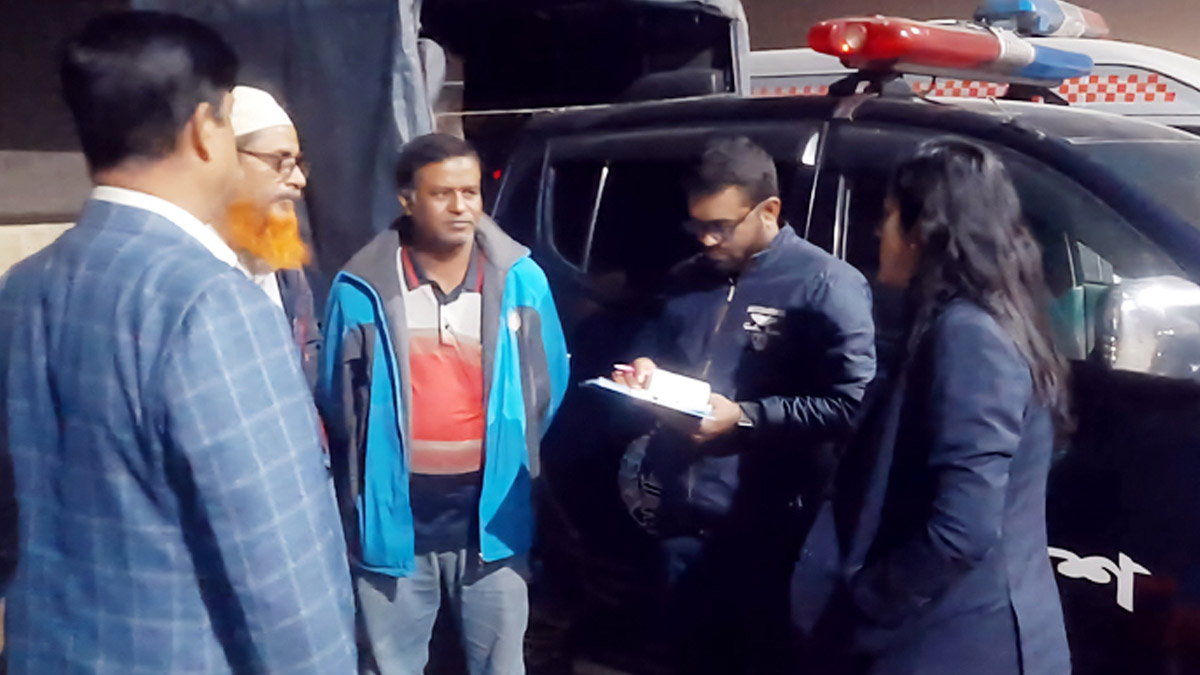 ব্যবসায়ীকে ৭০ হাজার টাকা জরিমানা করেছেন ভ্রাম্যমাণ আদালত।  ছবি- সংগৃহীত