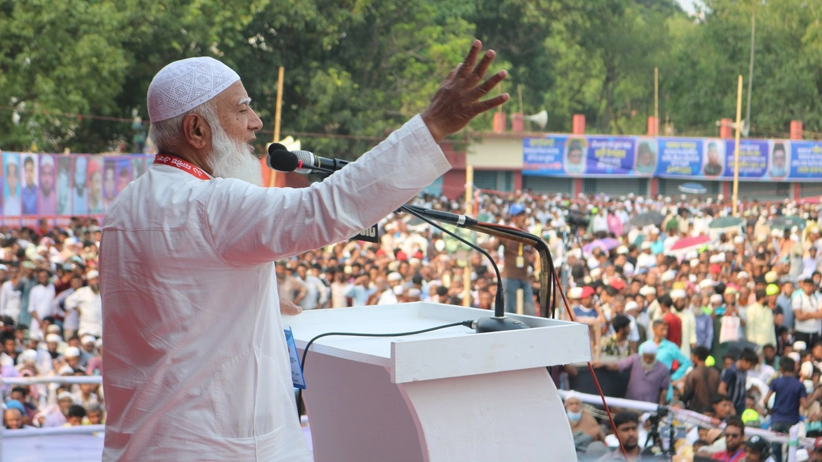 বক্তব্য দেন বাংলাদেশ জামায়াতে ইসলামীর আমির ও সংসদে বিরোধীদলীয় নেতা ডা. শফিকুর রহমান। ছবি : রূপালী বাংলাদেশ