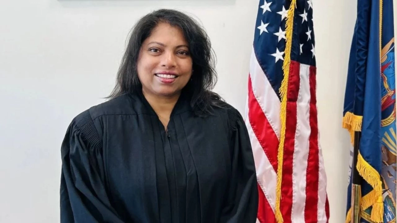 বাংলাদেশি নারী সোমা সাঈদের ঐতিহাসিক জয়  নিউইয়র্কে