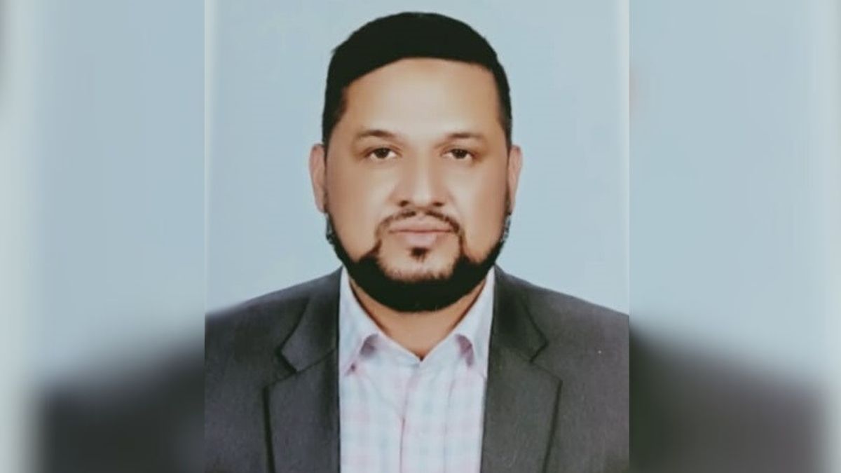 অভিযুক্ত ইউপি চেয়ারম্যান একেএম সরোয়ার হোসেন স্বপন। ছবি- রূপালী বাংলাদেশ