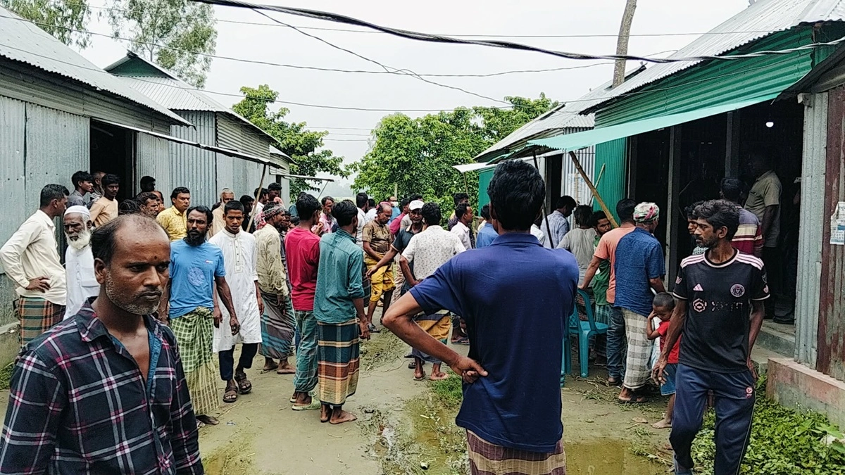 ছবি : রূপালী বাংলাদেশ