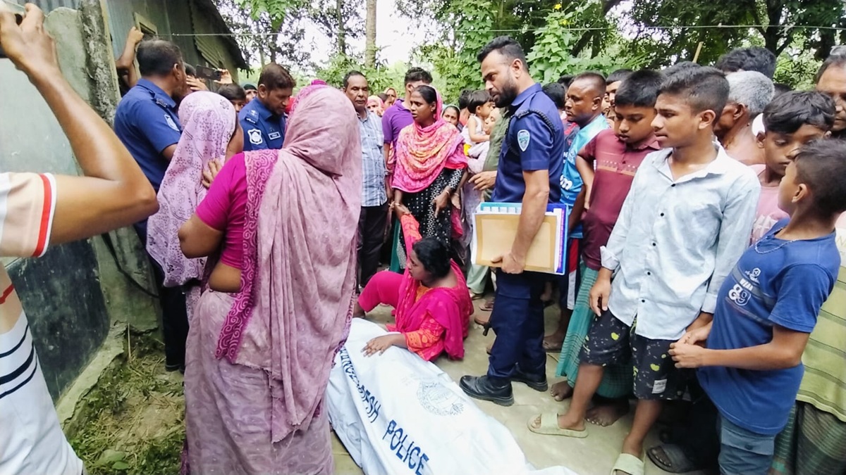 ছবি : রূপালী বাংলাদেশ