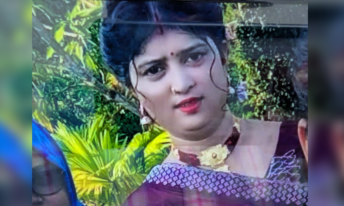 আত্মহত্যা করা সুখী রানী। ছবি : রূপালী বাংলাদেশ